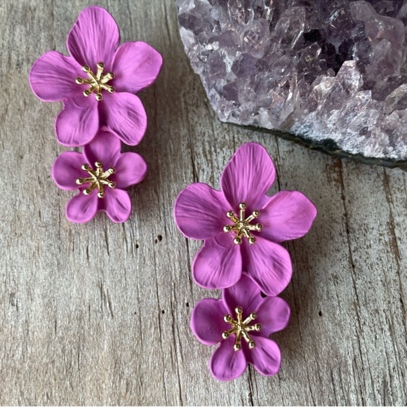Anthropologie Jewelry - Lavender Blossom Gold  Earrings